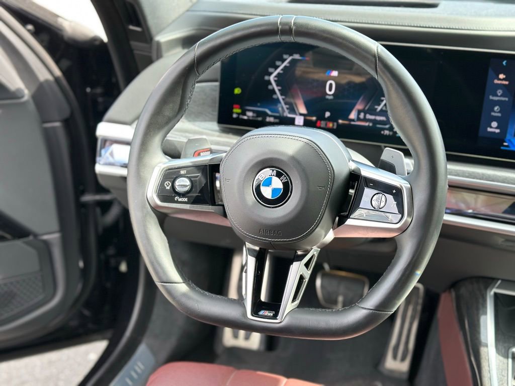 Certified 2023 BMW 760i xDrive w/ Parking Assistance Package AWD/4WD image 11