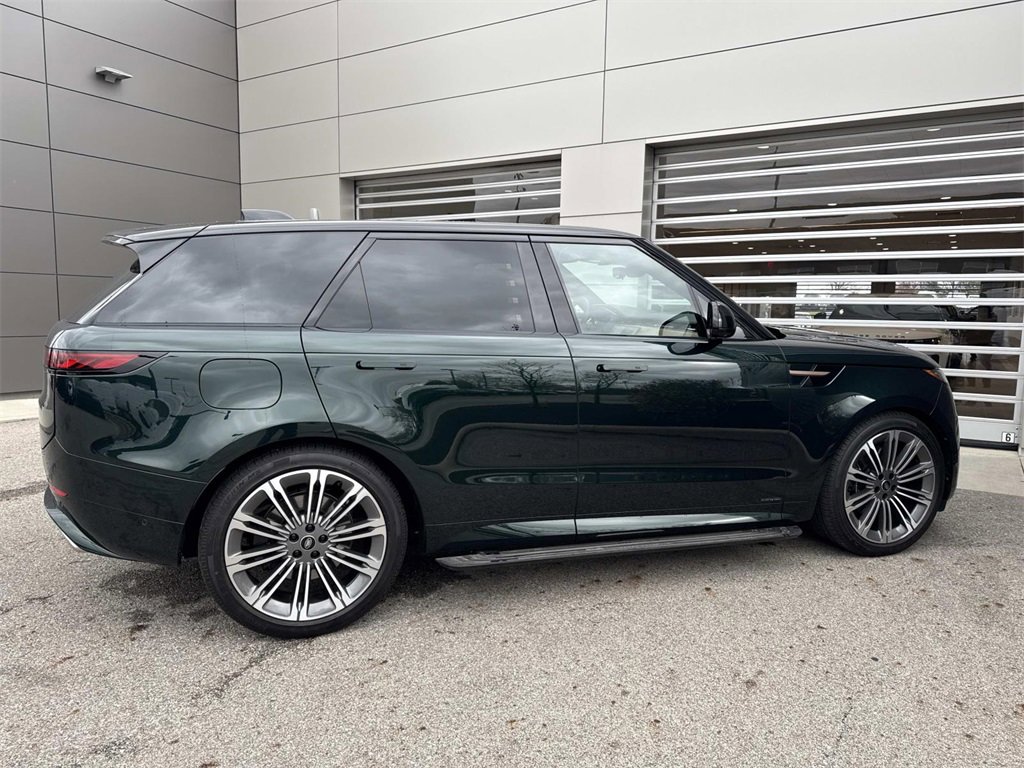 Used 2025 Land Rover Range Rover Sport Autobiography image 7