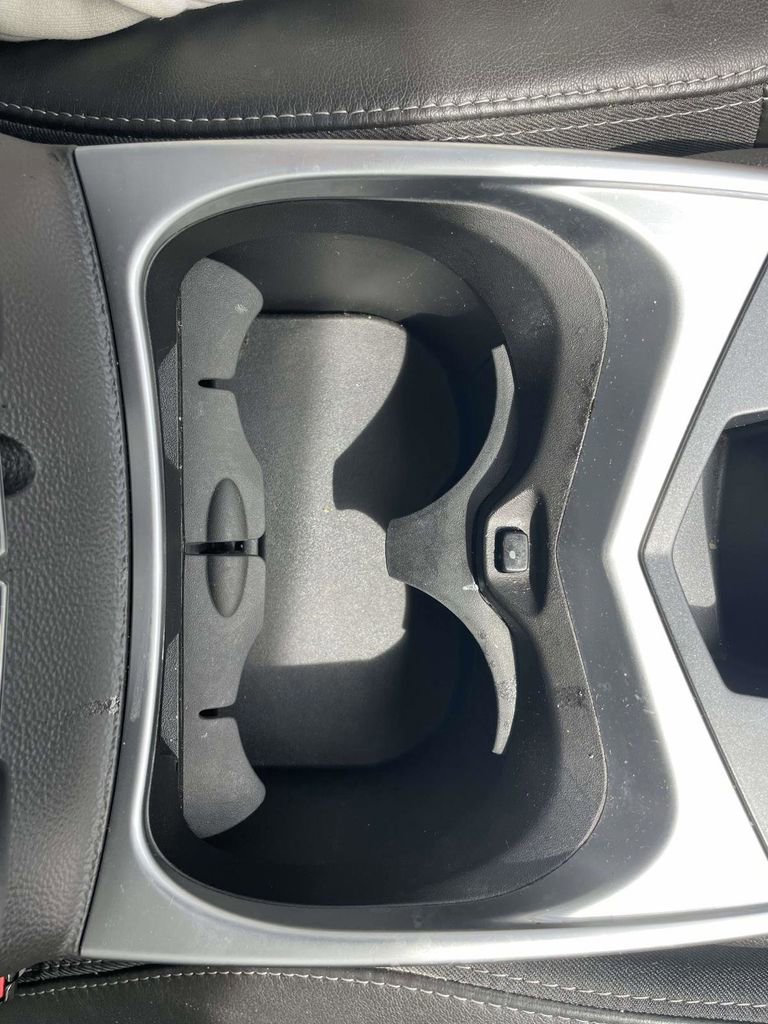 Used 2015 Cadillac SRX Performance w/ Driver Awareness Package FWD image 18
