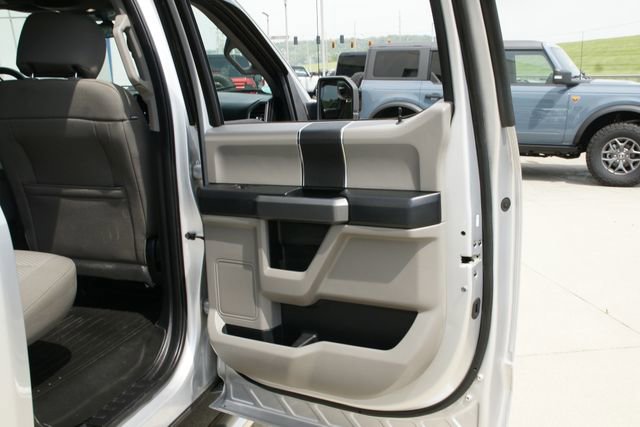 Used 2017 Ford F150 XLT AWD/4WD image 29