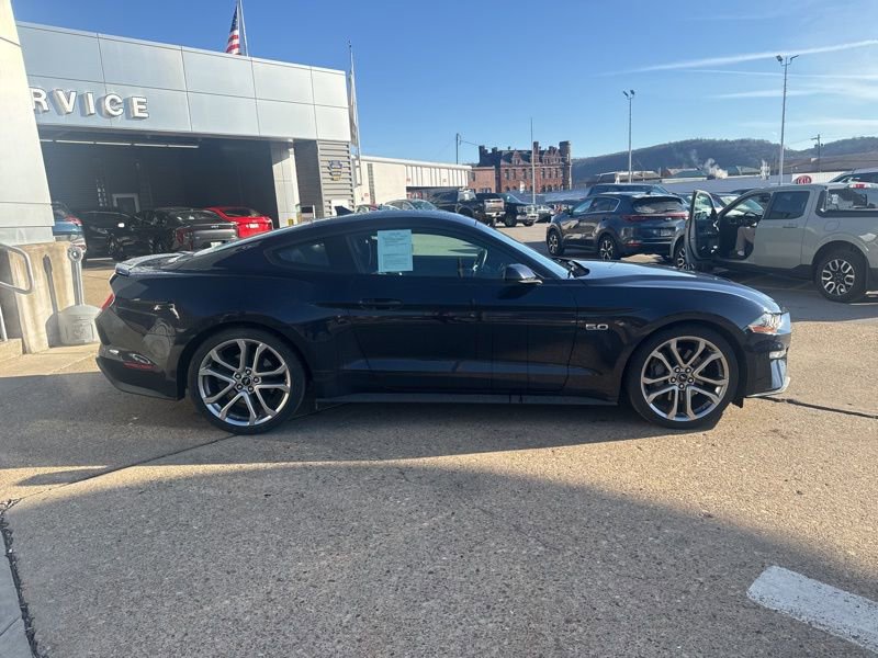 Used 2021 Ford Mustang GT Premium w/ Ford Safe & Smart Package image 6