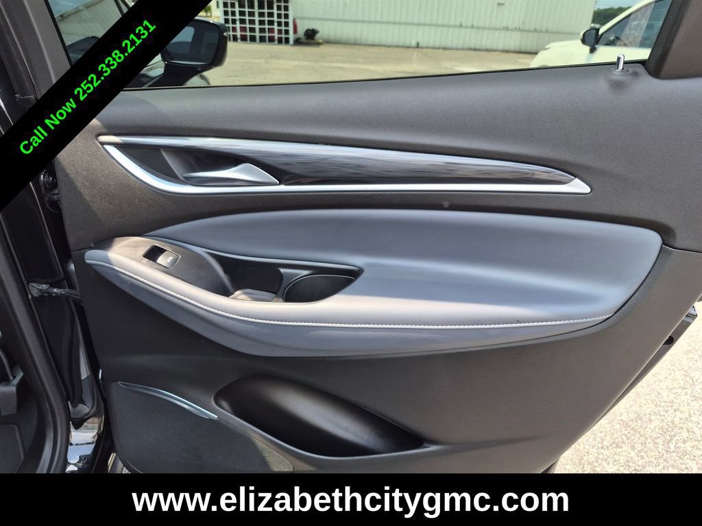Used 2023 Buick Enclave Essence w/ Sport Touring Edition FWD image 26