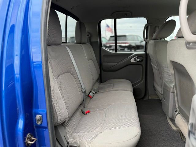Used 2014 Nissan Frontier SV image 22
