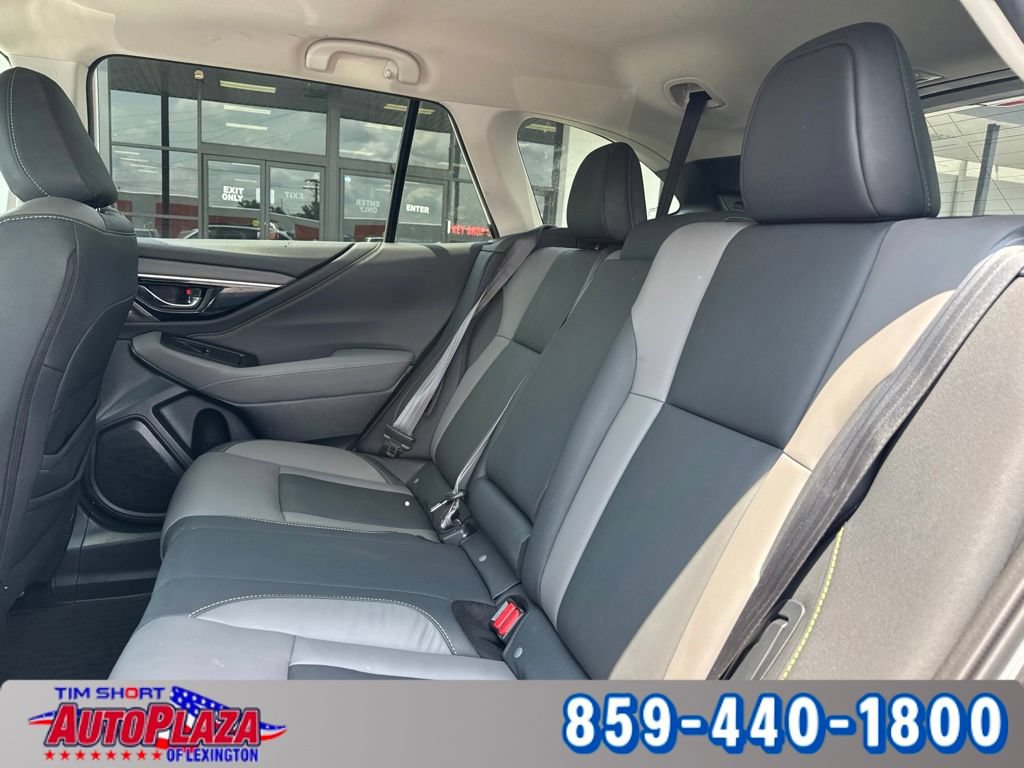 Used 2024 Subaru Outback Onyx Edition AWD/4WD image 35