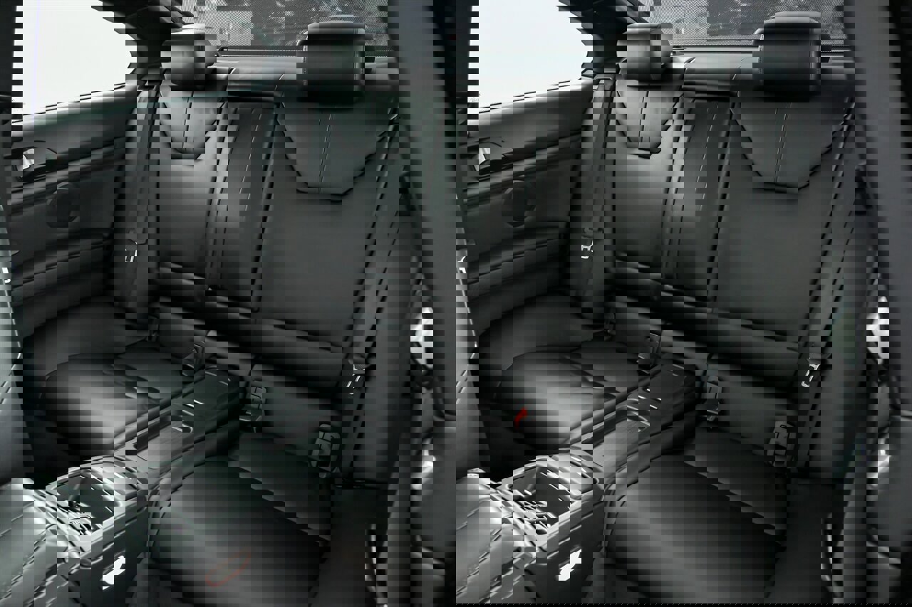 Used 2013 BMW M3 Coupe image 23