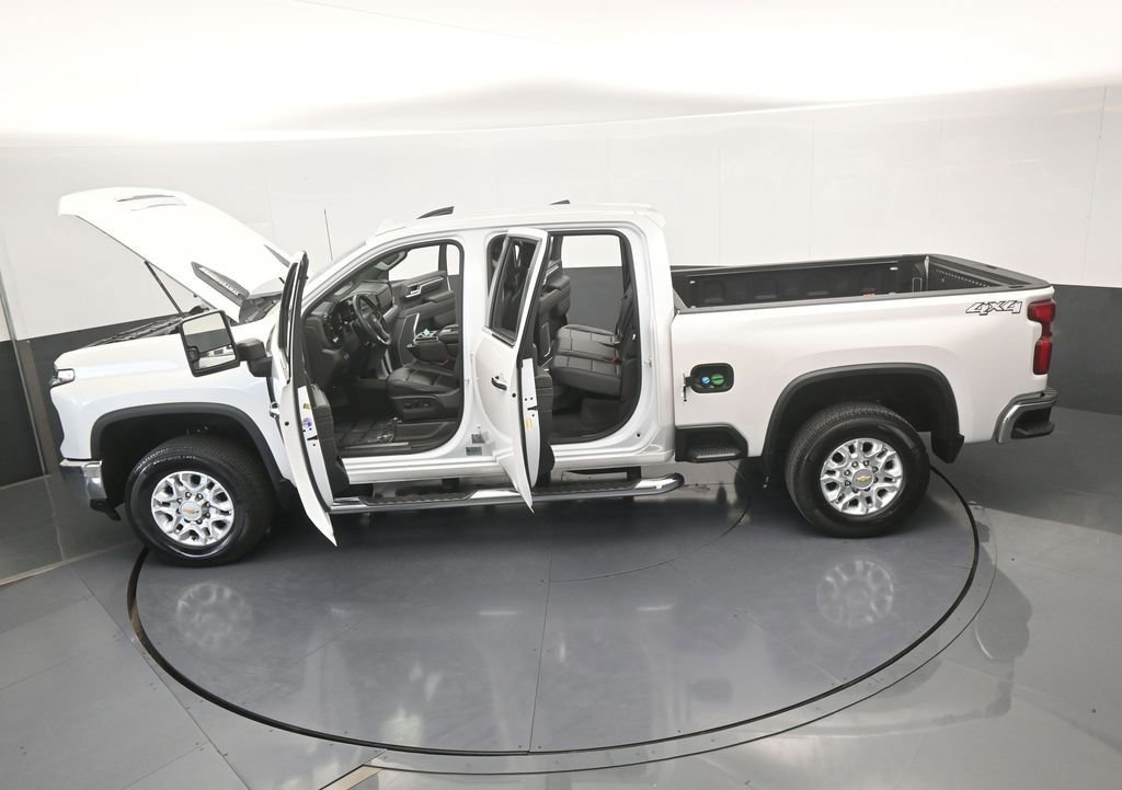 Used 2024 Chevrolet Silverado 2500 LTZ image 67