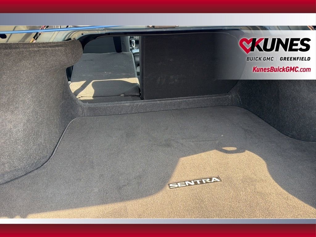 Used 2025 Nissan Sentra SV FWD image 37