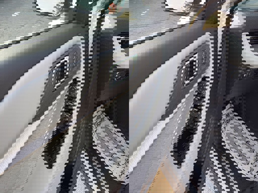 New 2026 Ford Explorer Platinum w/ LUX Leather Package image 17