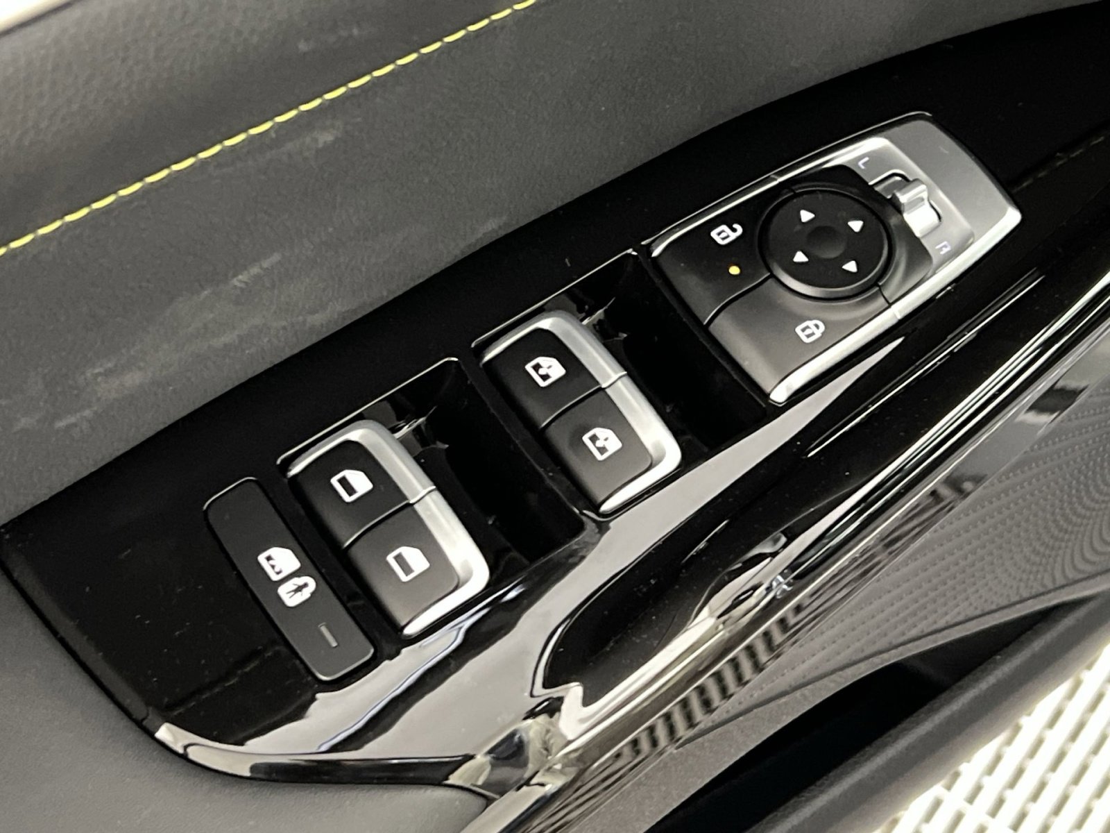 New 2026 Kia K5 GT image 13