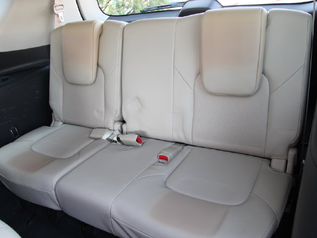 Used 2021 Nissan Armada Platinum w/ Captain's Chairs Package AWD/4WD image 31
