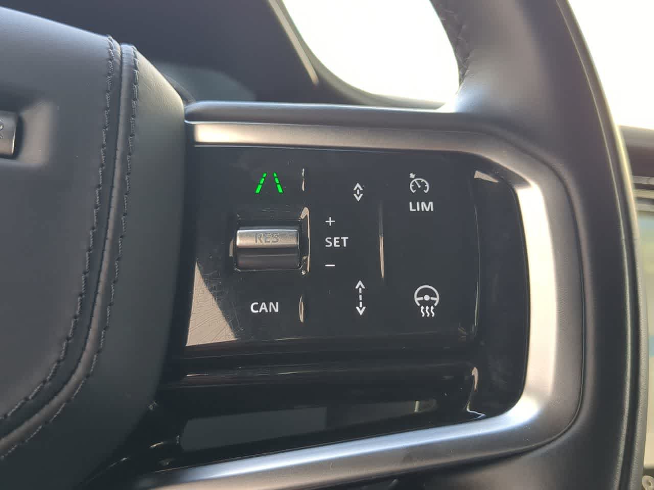 Certified 2025 Land Rover Range Rover Sport SE AWD/4WD image 27