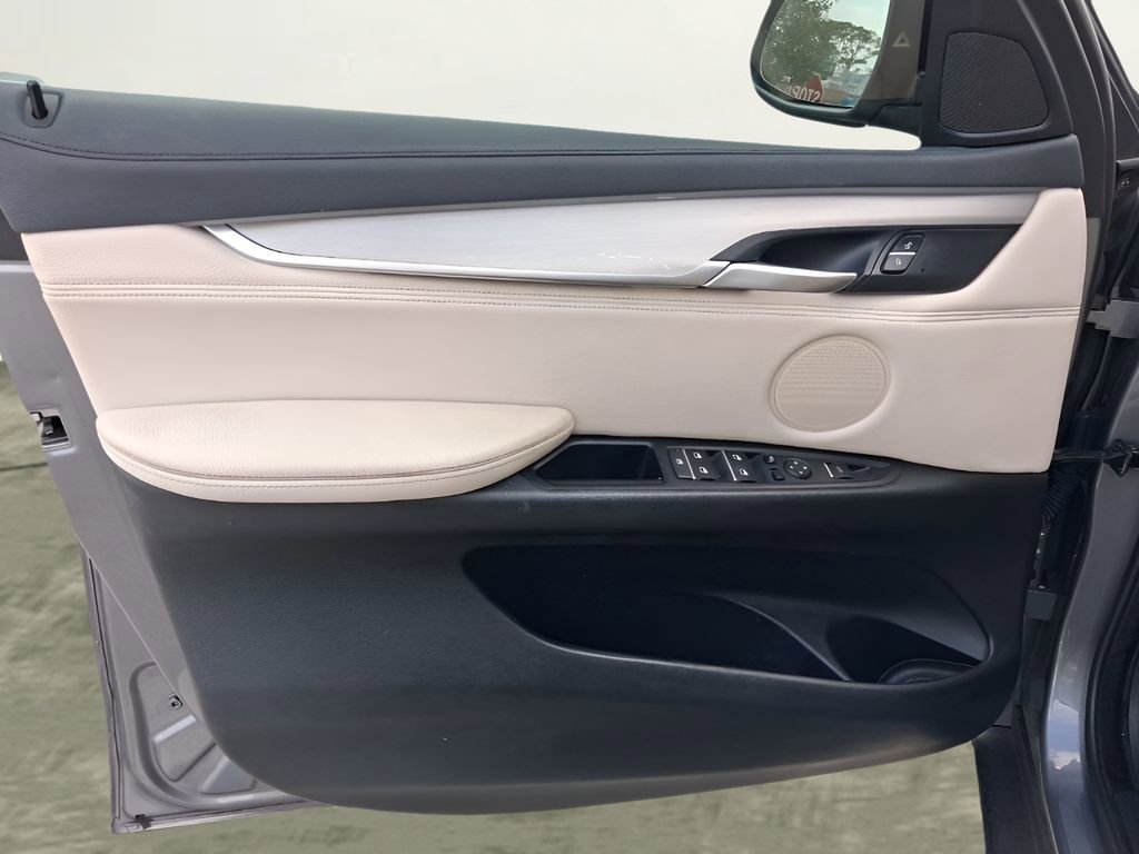 Used 2016 BMW X6 xDrive35i image 22