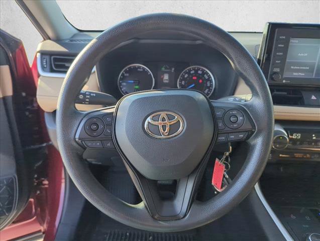 Certified 2022 Toyota RAV4 LE AWD/4WD image 15