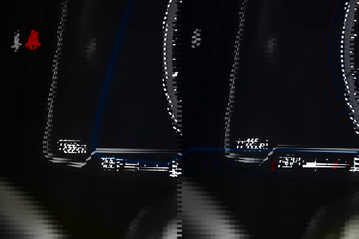 Used 2023 Chevrolet Corvette Stingray Preferred Conv w/ 2LT image 62