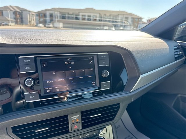 Used 2019 Volkswagen Jetta R-Line image 23