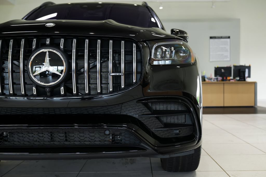 Certified 2026 Mercedes-Benz GLS 63 AMG 4MATIC image 32