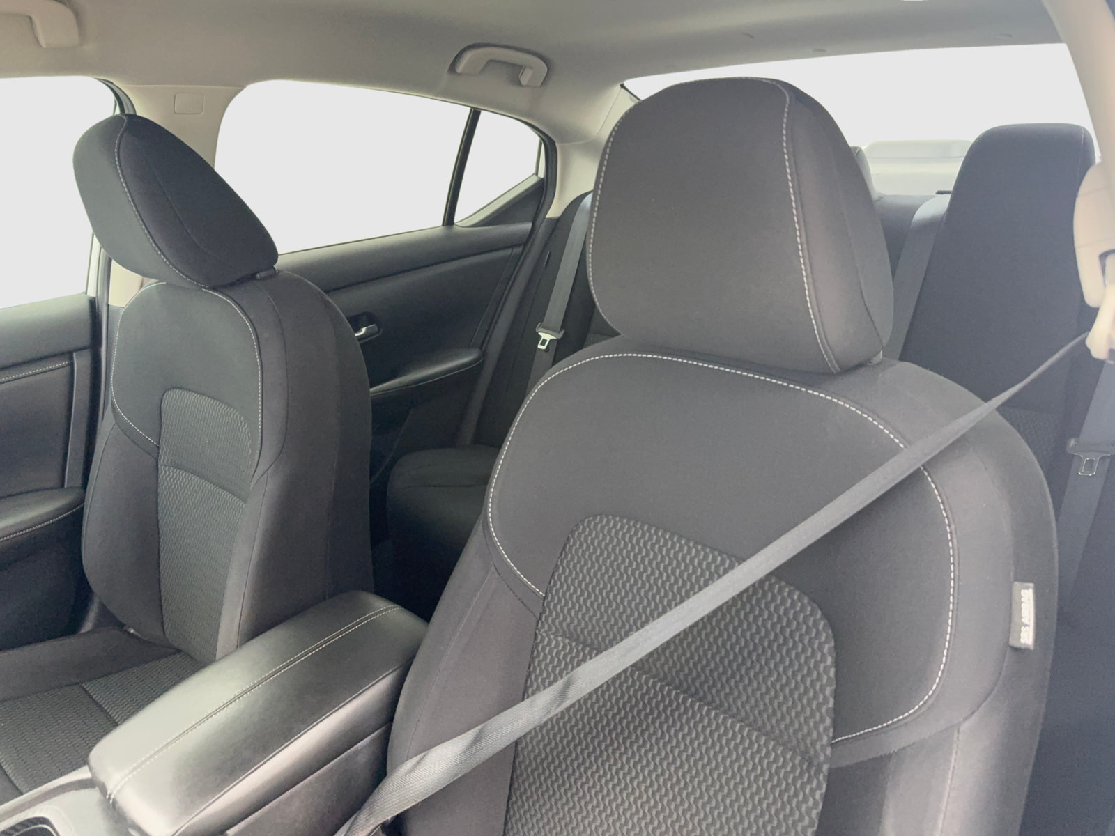 Used 2020 Nissan Sentra S FWD image 29