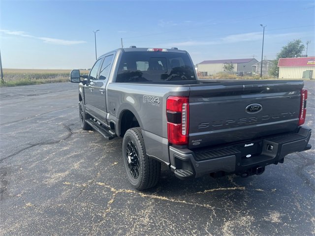 New 2026 Ford F250 4x4 Crew Cab Super Duty image 23