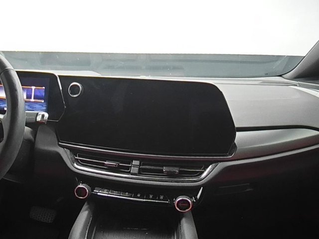 Used 2025 Chevrolet Equinox EV RS w/ Convenience Package II FWD image 29