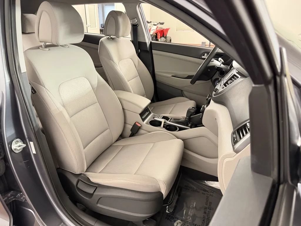 Used 2016 Hyundai Tucson SE w/ Option Group 02 AWD/4WD image 32