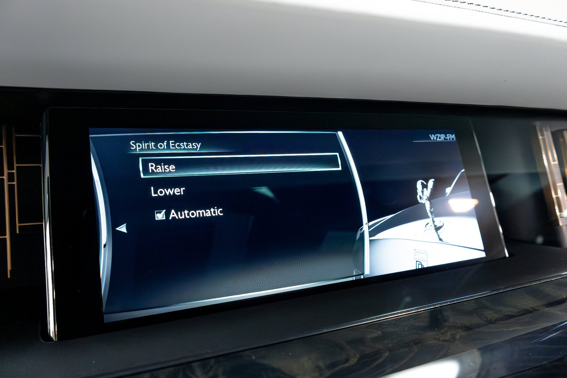 Used 2021 Rolls-Royce Phantom Sedan RWD image 93