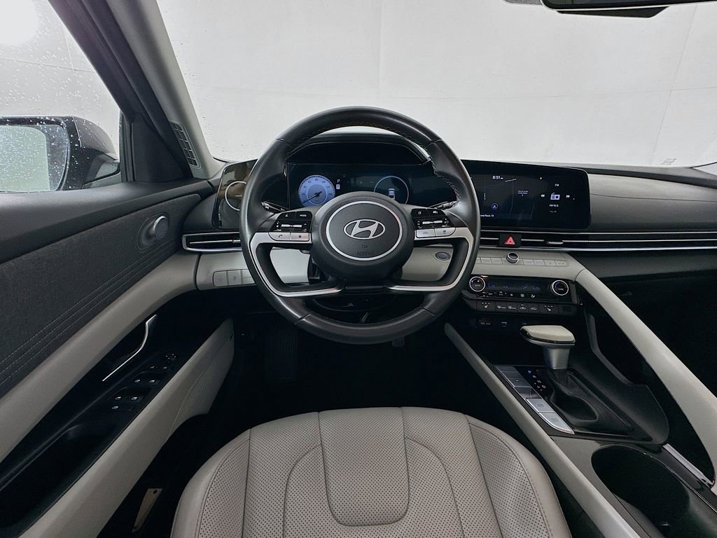 Certified 2024 Hyundai Elantra Limited image 24
