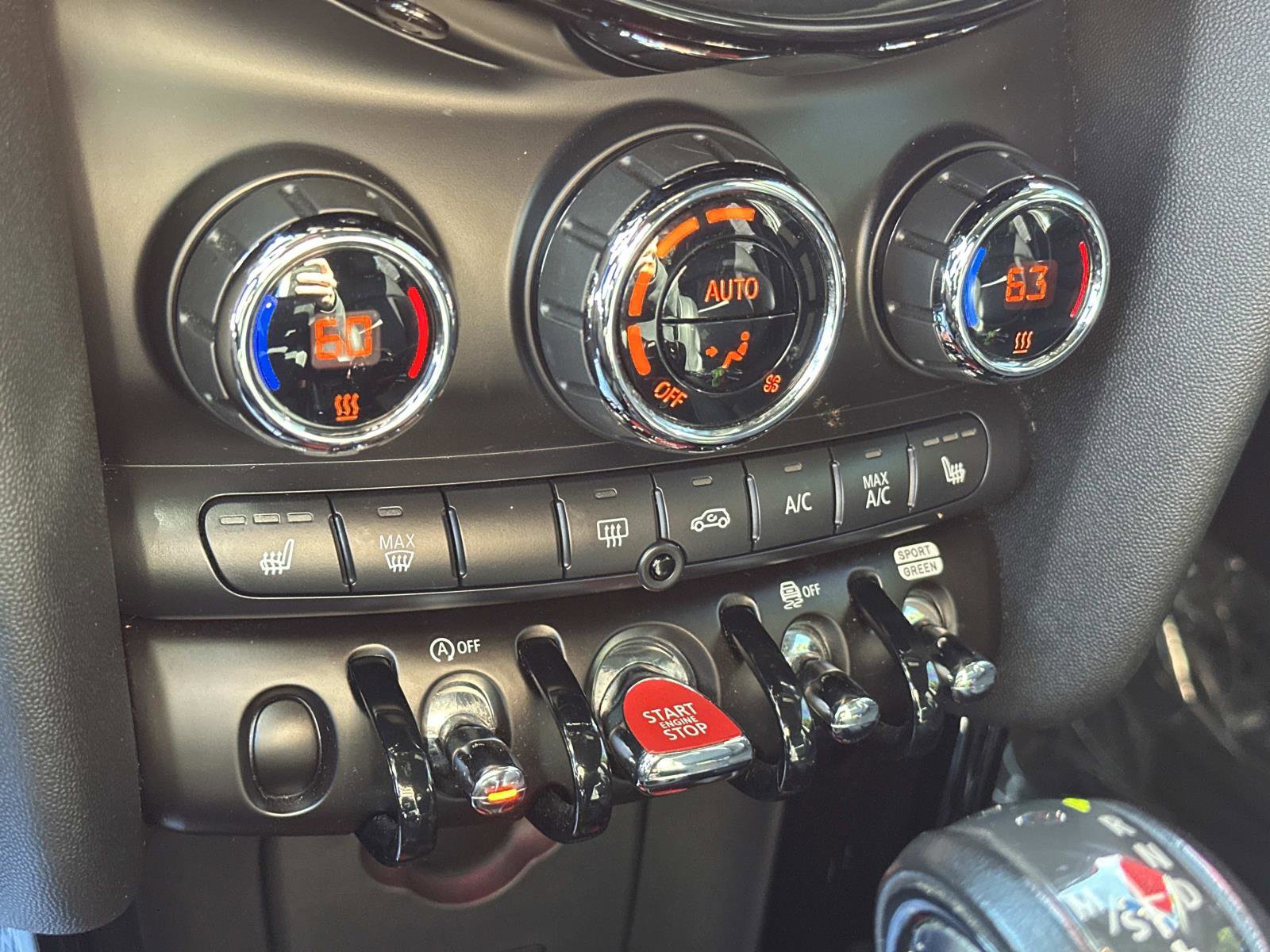 Used 2019 MINI Cooper S image 12