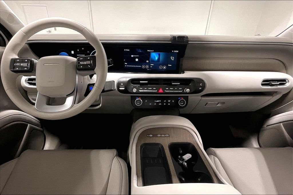 Used 2026 Hyundai Palisade SEL FWD image 17