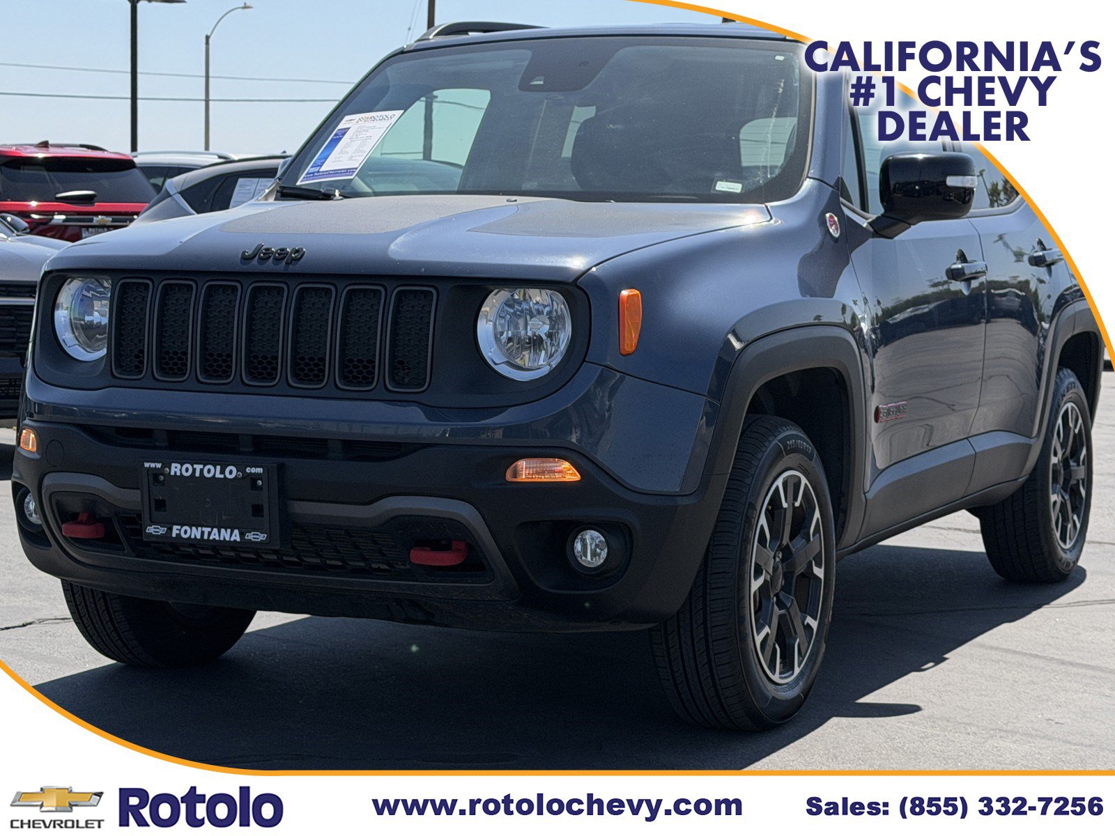 Used 2023 Jeep Renegade Trailhawk AWD/4WD image 3