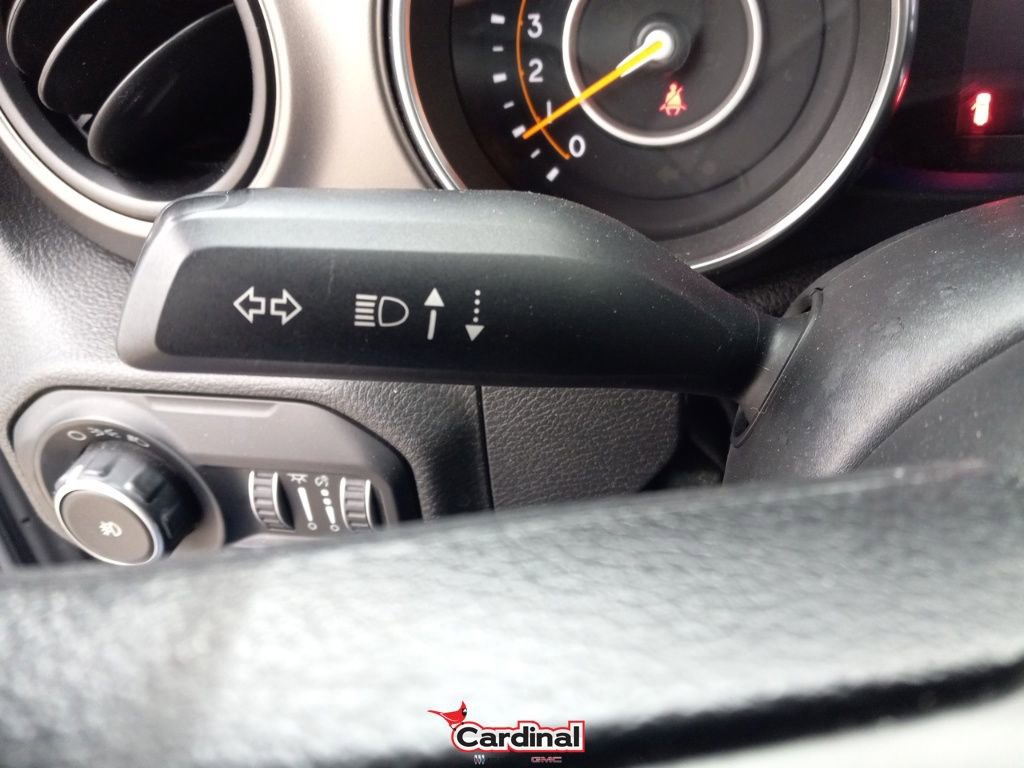 Used 2018 Jeep Wrangler Unlimited Sport image 24