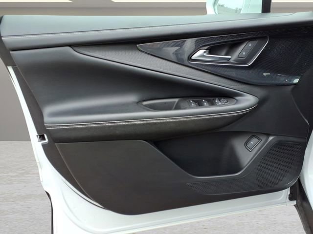 Used 2024 Chevrolet Blazer EV LT image 14