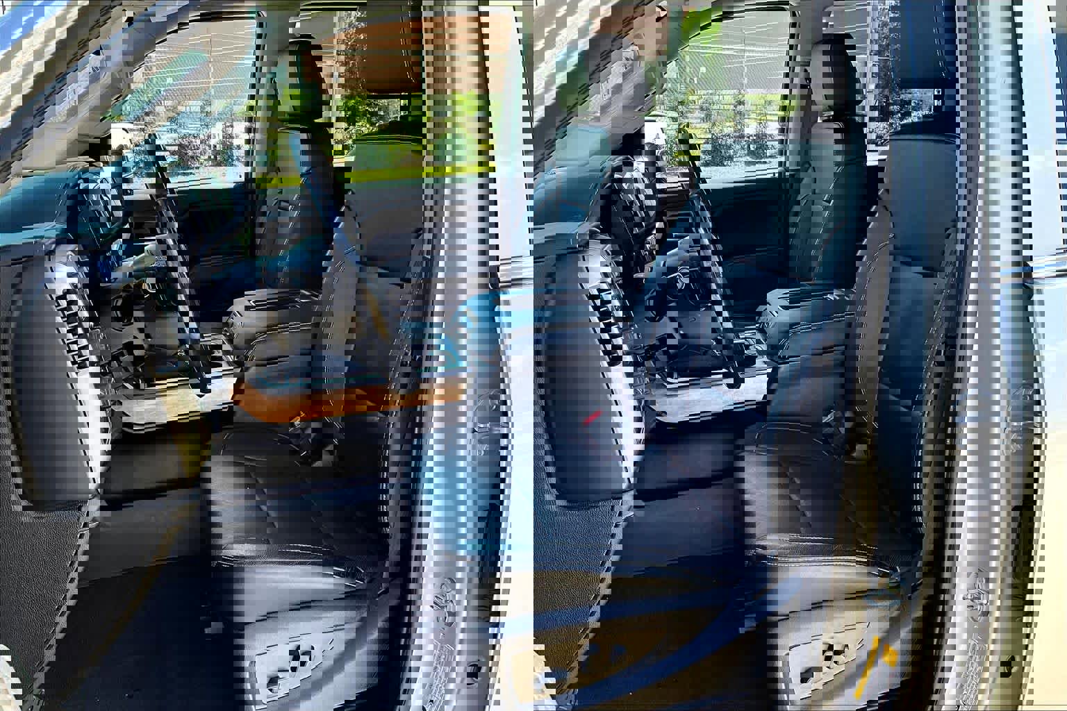 Used 2019 Chevrolet Silverado 2500 LTZ w/ Duramax Plus Package image 7