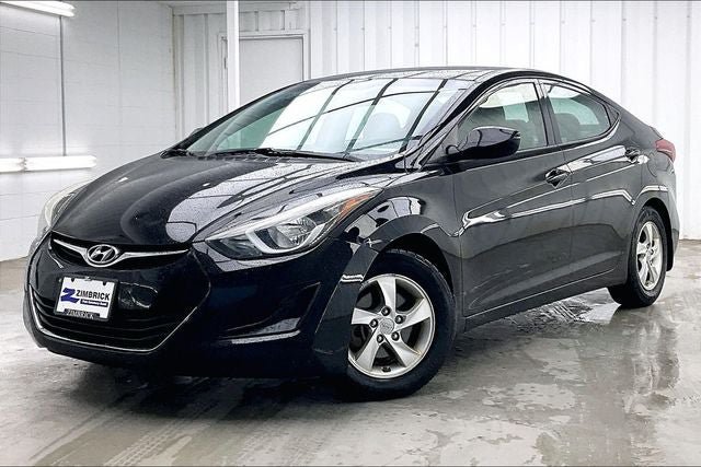 Used 2014 Hyundai Elantra SE FWD image 2