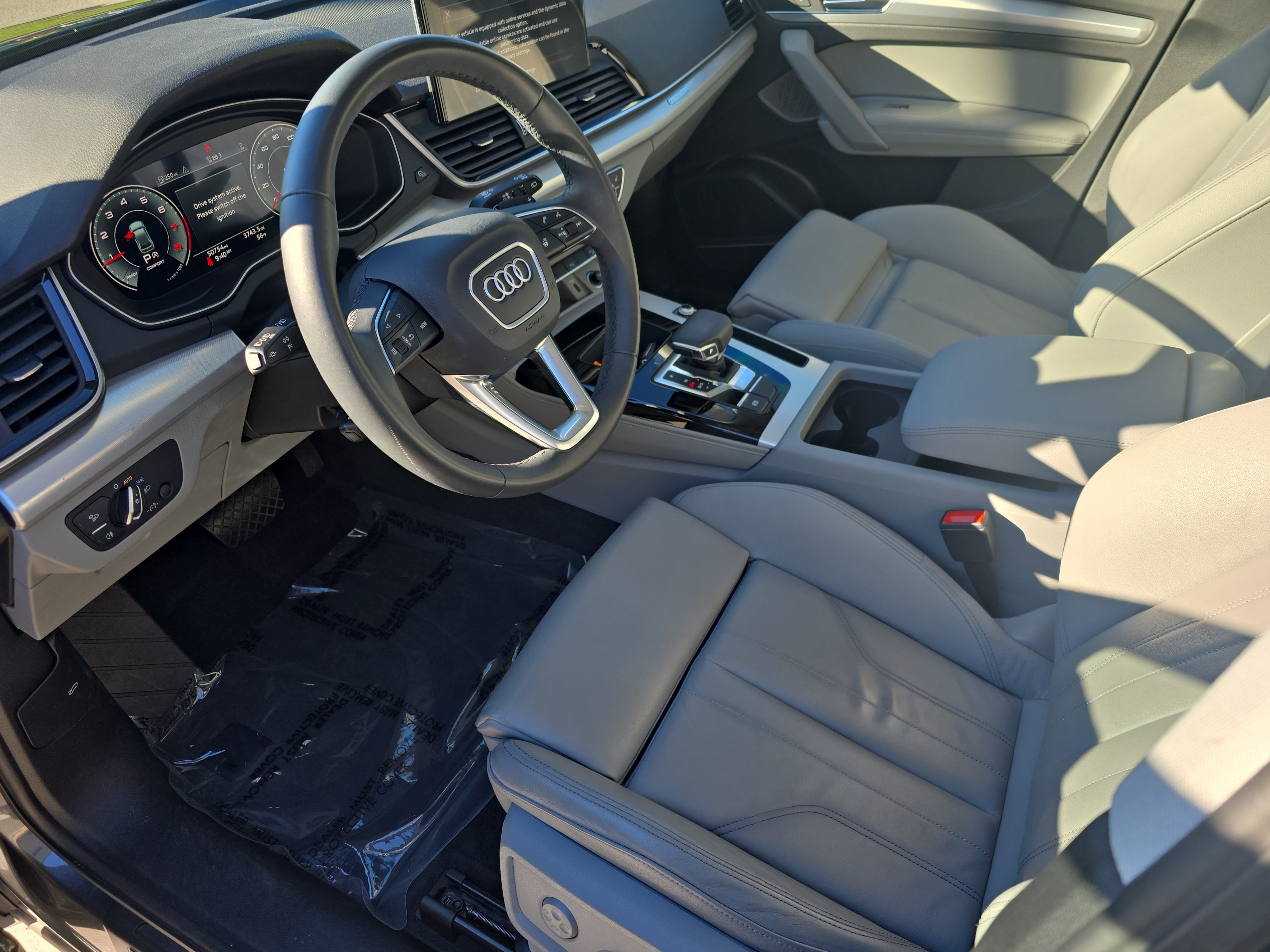 Used 2024 Audi Q5 2.0T Premium Plus w/ Premium Plus Package AWD/4WD image 15