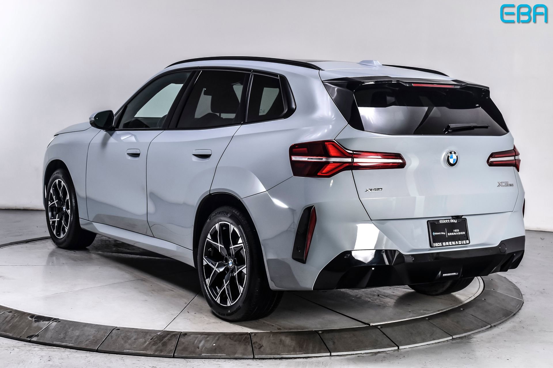 Used 2025 BMW X3 xDrive30i w/ Premium Package image 4