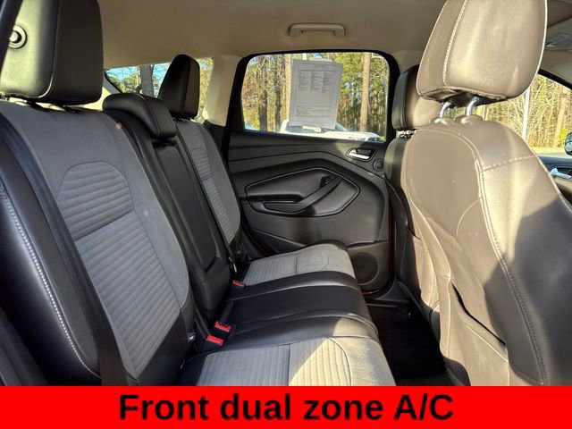 Used 2017 Ford Escape SE w/ Equipment Group 201A FWD image 28