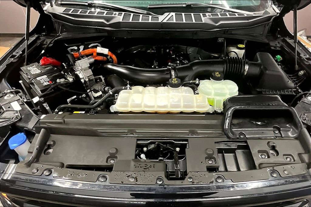 Used 2024 Ford F150 XLT w/ Equipment Group 303A High image 5