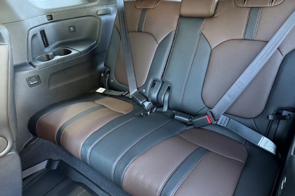 New 2026 Honda Pilot TrailSport image 19