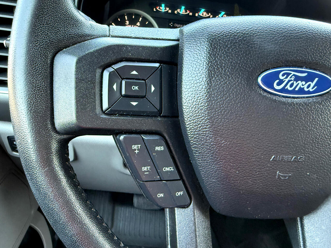 Used 2020 Ford F150 XLT w/ Equipment Group 302A Luxury image 20