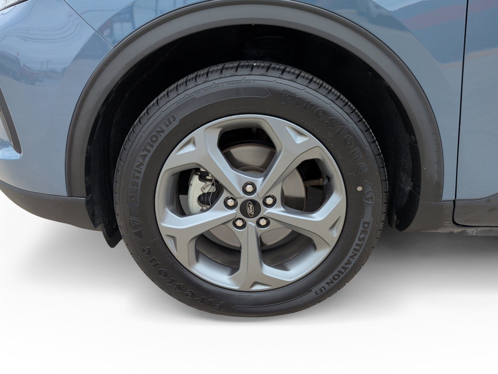 Certified 2025 Ford Escape ST-Line Select AWD/4WD image 9