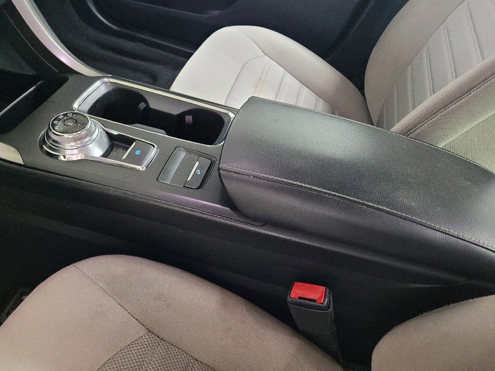 Used 2020 Ford Fusion S FWD image 26