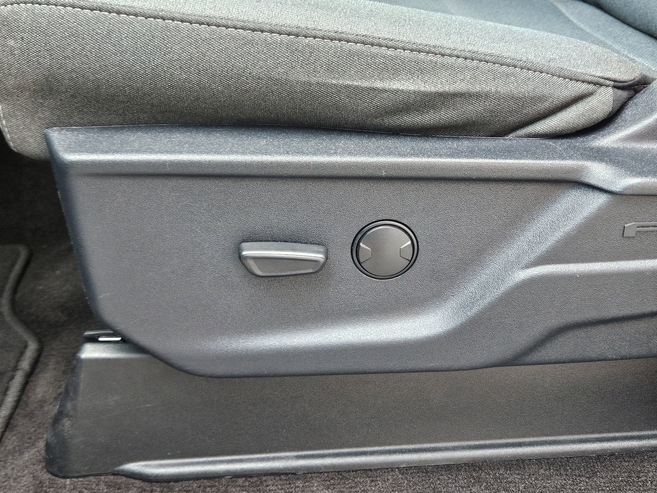 Used 2023 Ford F150 XLT AWD/4WD image 19