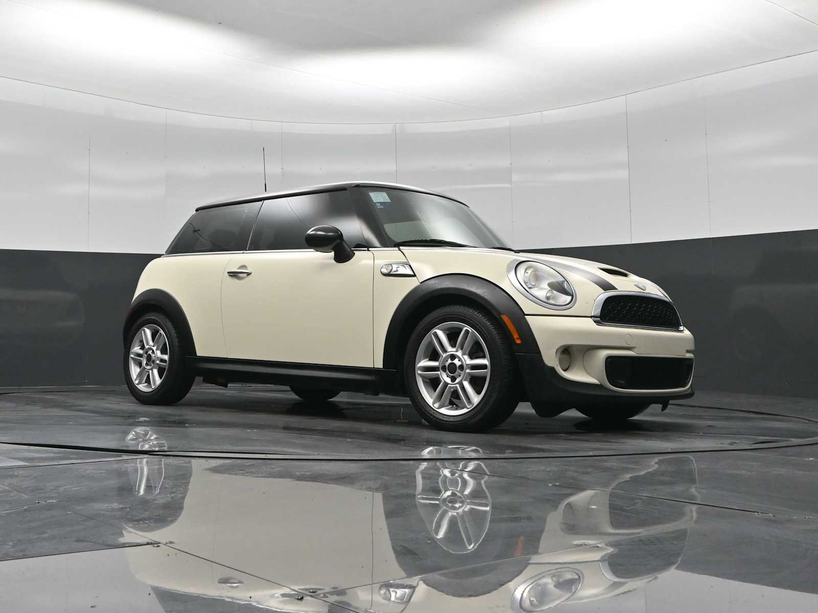 Used 2012 MINI Cooper S image 21