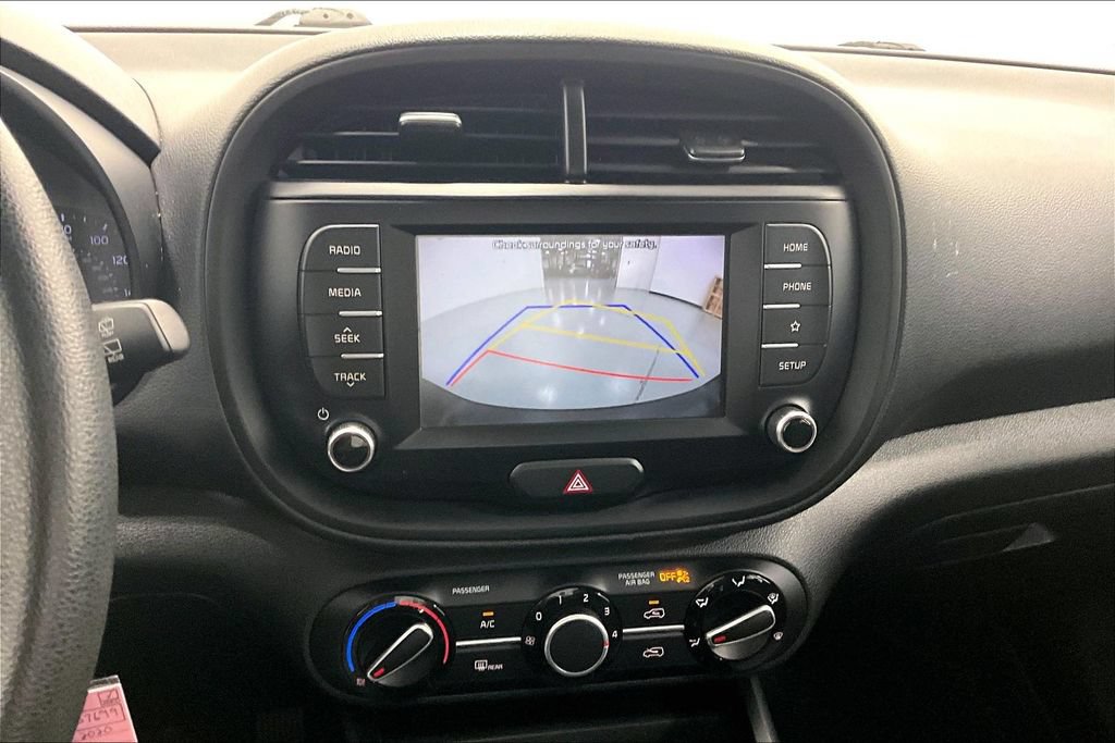 Used 2020 Kia Soul S FWD image 27
