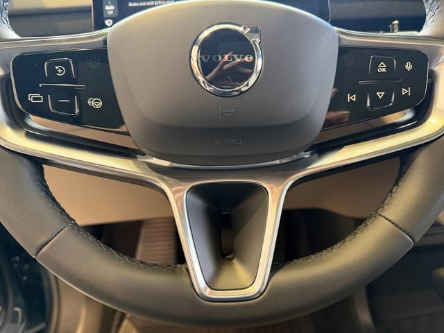 New 2026 Volvo EX90 Plus RWD image 20
