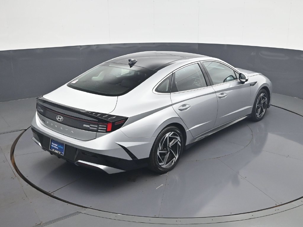 Certified 2024 Hyundai Sonata SEL w/ Convenience Package FWD image 18