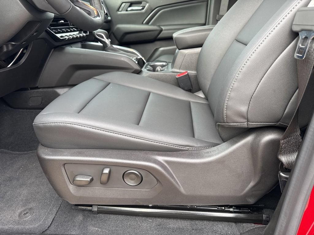 New 2026 GMC Canyon Elevation w/ Convenience Package RWD image 20