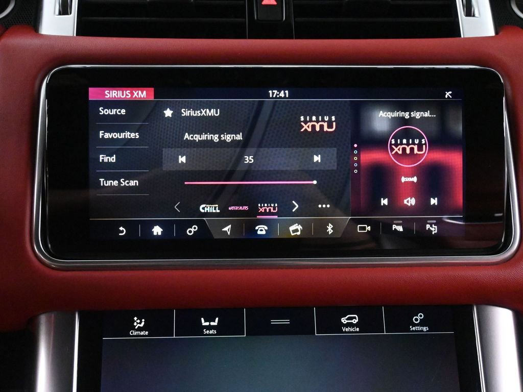 Used 2019 Land Rover Range Rover Sport SVR AWD/4WD image 39