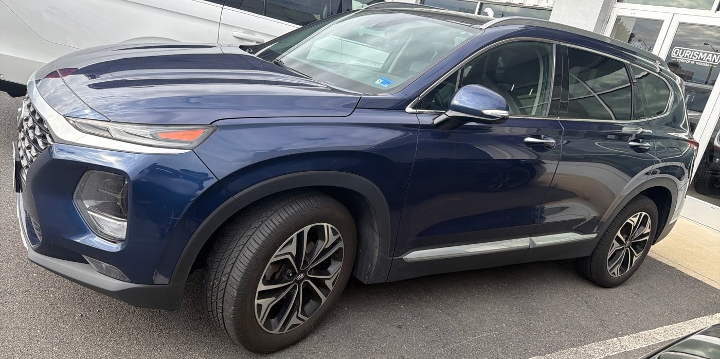 Used 2019 Hyundai Santa Fe AWD image 1