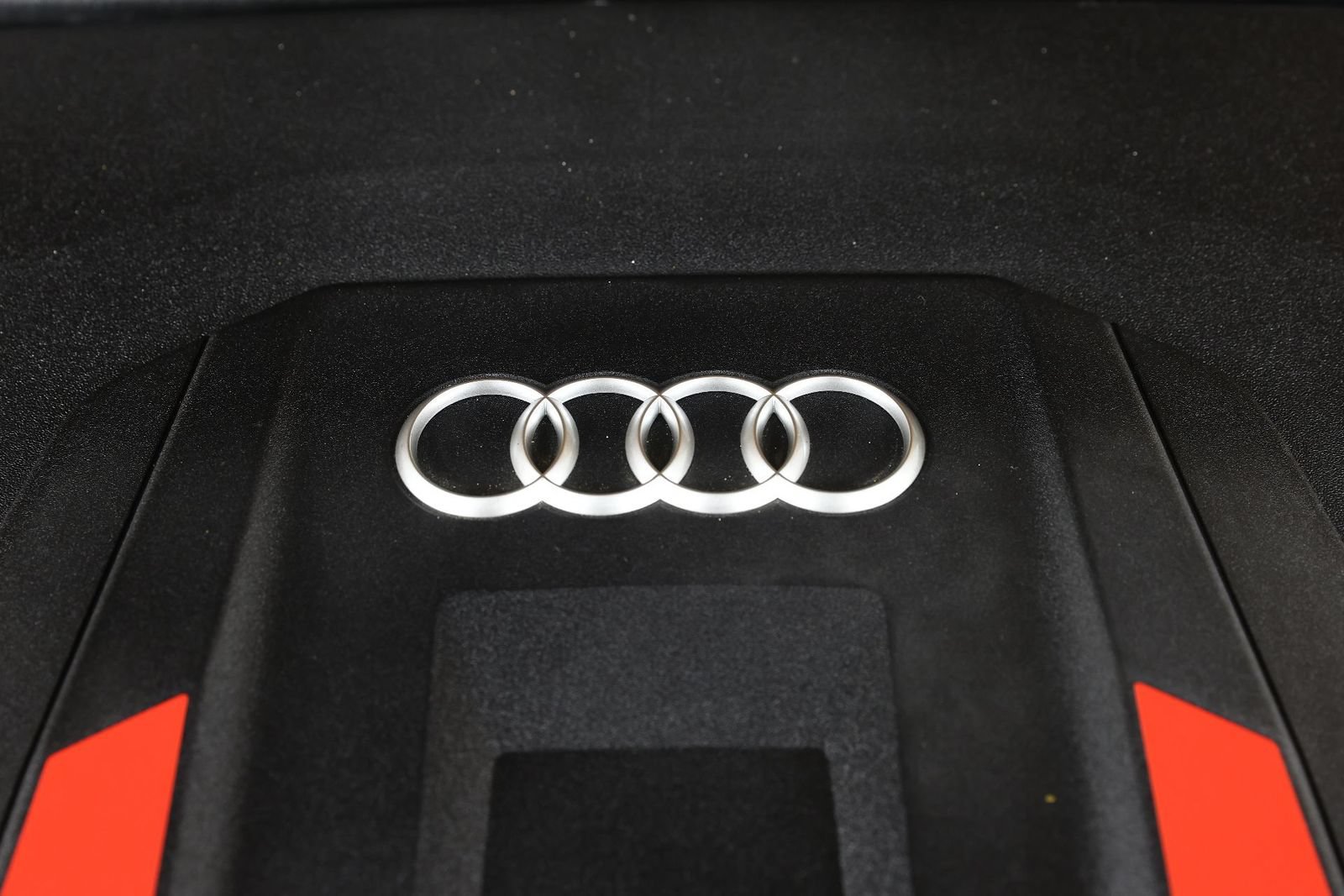 Used 2022 Audi SQ8 Prestige AWD/4WD image 33